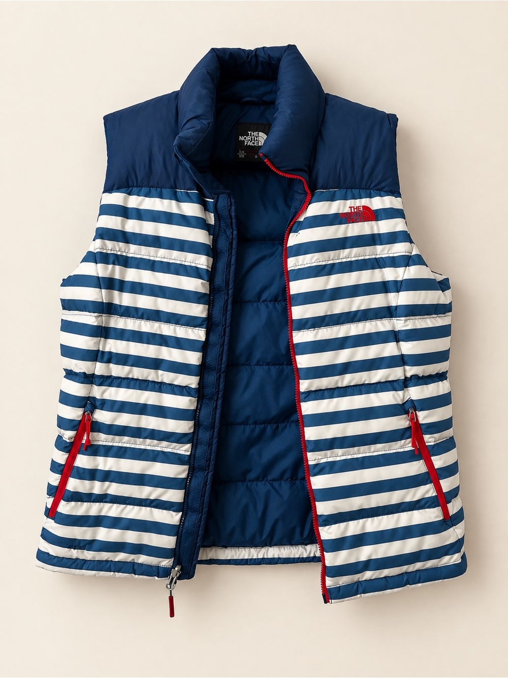 The North Face RU/14 Women’s Medium Striped Puffer Vest Blue White